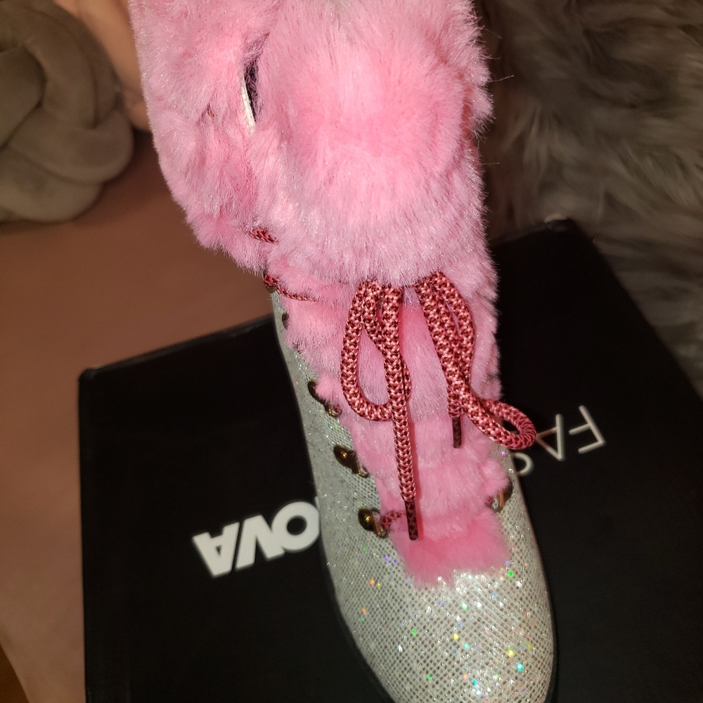 Ankle boots